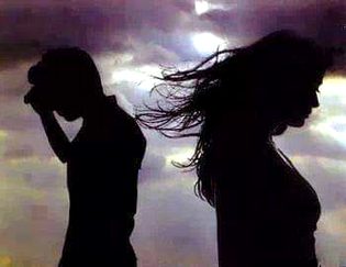 نہ کوئی ہمدرد تھا نہ کوئی ہی درد تھا 
پھر ایک ہمدرد ملا اسی سے سارا درد ملا