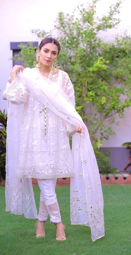 Pakistani Celebs image