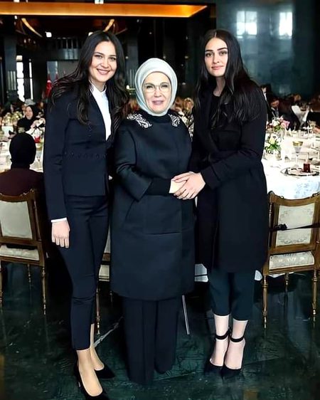 Turkish Celebs image