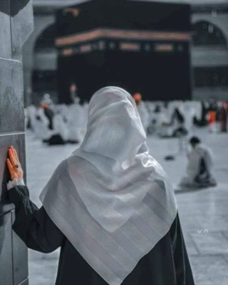 کبھی میں "وجد" میں آیا تو "یار" تیرے لیـے..
"خدا" سے بات کروں گا کہ تجھ پے رحم کرے💔Unzii🥀