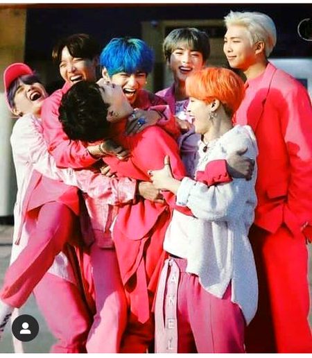 Beautiful People image