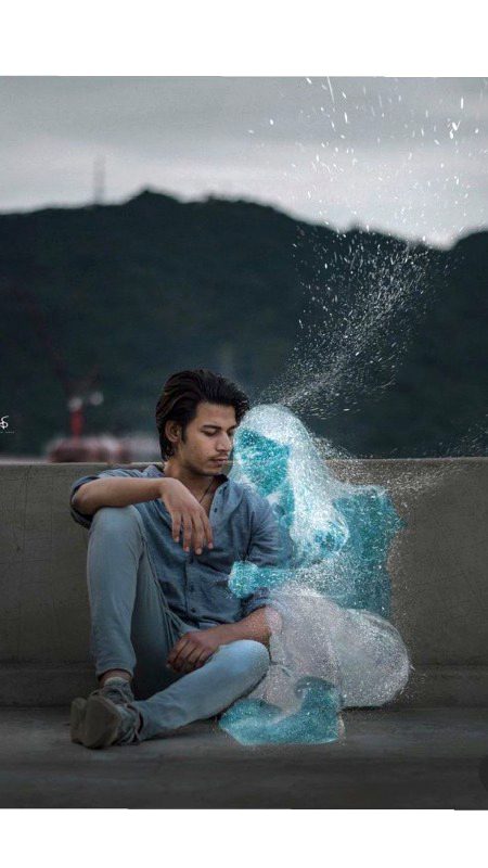 🌹 merijan-16 🌹
Arzo Dil e nashad ki Dil m lye
Dkhna ek din dunya se Chala jaoga