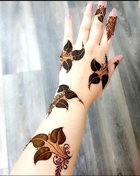 Mehndi Design image