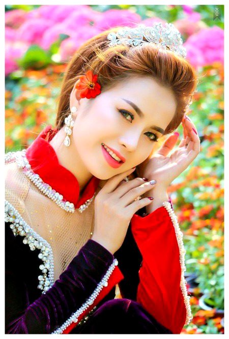 Beautiful People image