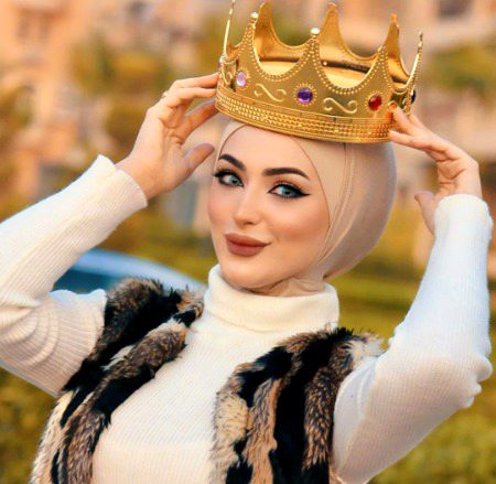 Beautiful People image