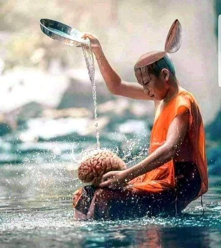 *تیرے جانے کے بعد ہم نے!!!
*تیرا خیال بھی دھو ڈالا ,,!!