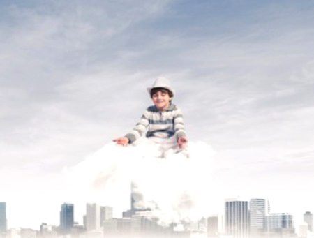 ہم نے چاند کیا کہہ دیا تم کو 
آسماں پر ہی ٹک گئے تم تو
🖤🙂