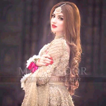 Kinza hashmi