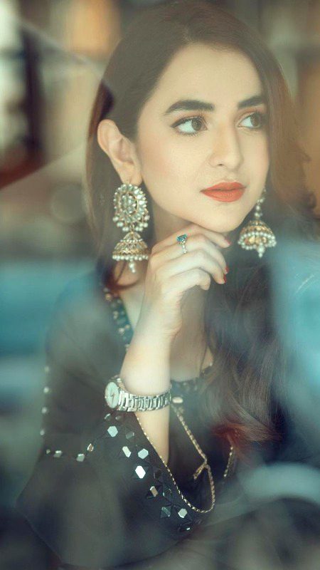 Pakistani Celebs image