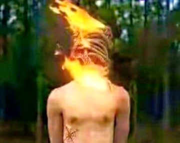 ﻣﺮ ﮔﯿﺎ ﻭﮦ ﺟﺴﮯ ﮈﻫﻮﻧﮉﺗﯽ ﮨﮯ ﺩﻧﯿﺎ
ﺍﺳﮯ ﮐﺴﯽ ﮐﯽ ﯾﺎﺩ ﻧﮯ ﺯﻧﺪﮦ ﺟﻼ ﺩﯾﺎ