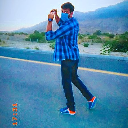 Assalamoalaikm bhaio r behno... M yahn apni mirho k liy ata ta pr 4 months sy wo yahn nh I to ab m b leave kr rha hu kisi ko kch bura kaha ho to dil sy maf kr dy duao me yad rkhna sb... M ny num apna likha h k agr mirha I to call kr legi Alwida dosto. 🙏🙏🙏