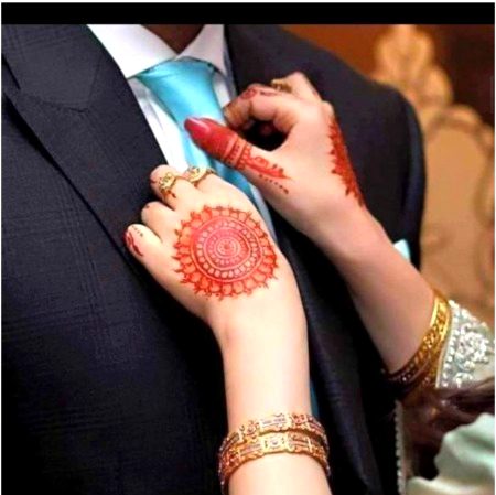Mery hatho ki mahndi r tery hantu ki lams bhtt yad aty hen