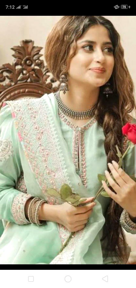 Pakistani Celebs image