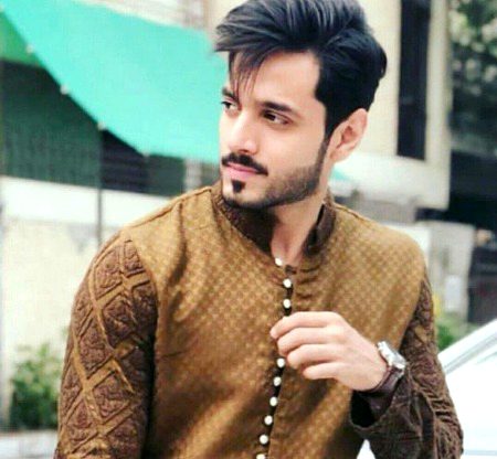 Pakistani Celebs image