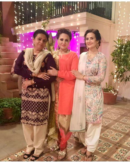 Pakistani Celebs image