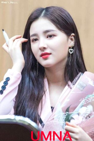 Beautiful People image