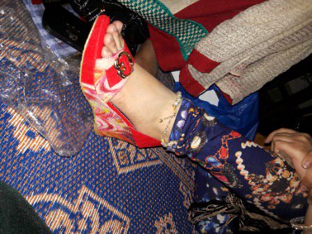 🖤 اُس نے تعریف ہی کچھ اِس انداز میں کی
اپنی ہی تصویر کو سو بار دیکھا میں نے🖤