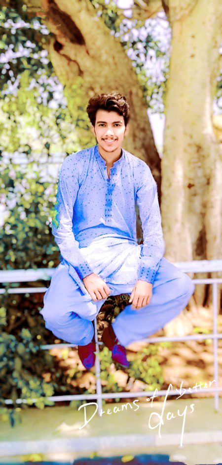 مجھ پہ کسنے لگے ہو آوازیں
اِتنی اوقات ہو گئی ہے کیا