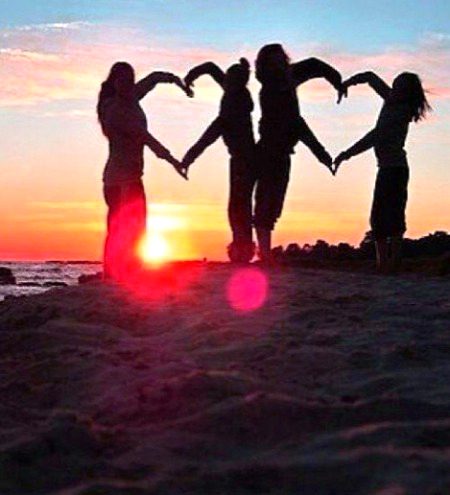 4 friends is the bast friends