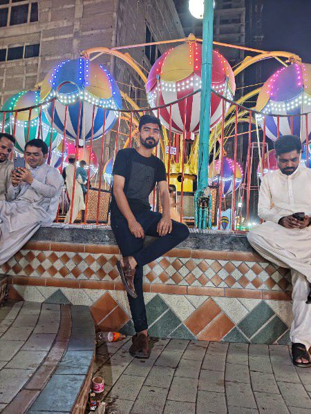 Beautiful People image