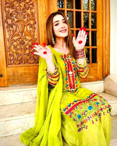Pakistani Celebs image