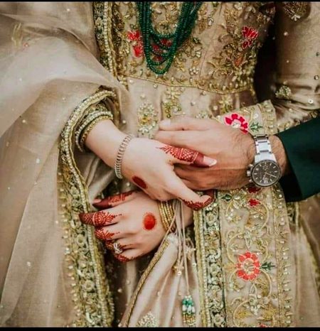 ﺿﺪﯼ ﮨﻮﮞ ﻣﮕﺮ ﺟﻮ ﺗﻢ ﭘﮑﺎﺭﻭ ﺗﻮ
ﺟﺎﻥ ﺣﺎﺿِﺮ ﺍﻧﺎ ﺑُﮭﻮﻝ ﺟﺎٶﮞ ﻏﺮﻭﺭ ﻭﺍﺭ ﺩﻭﮞ❤