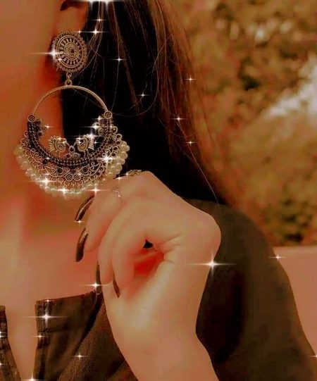 .a1 ToTey Hain is TARHAN Dil🌷💓 awaaz Tak Na Aye😌🌸 Hum JessY Her RahE Hain....Koi jee, ke to batayeee😥🖤
