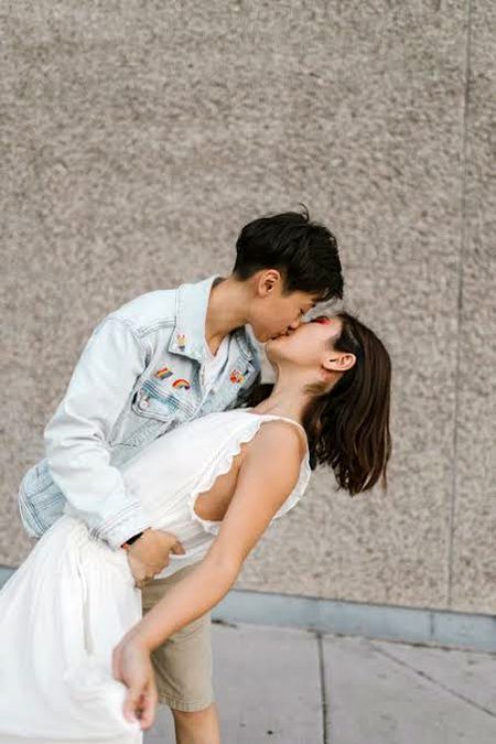 Couple holding hands and close to each other 💘 with love 😘