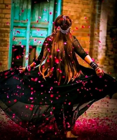 Beautiful People image