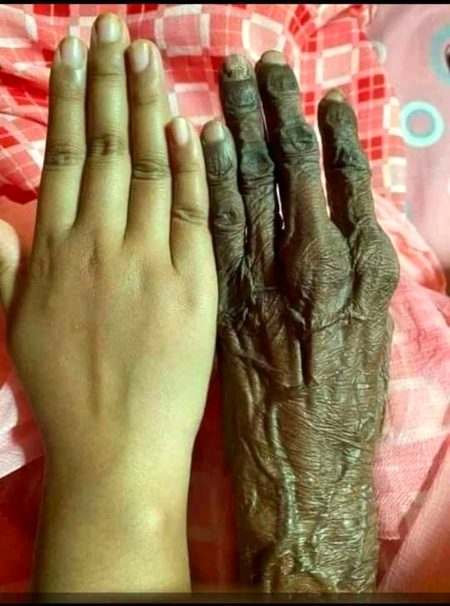 عاجزی اختیار کیجیے
 تکبر کس بات کا ہے 
آپ ہمیشہ ترو تازہ و جواں نہیں رہیں گے 
یہ وقت بھی آکر رہے گا😪