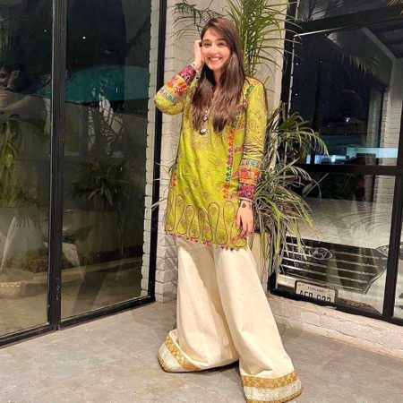 Pakistani Celebs image