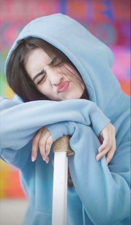 Beautiful People image