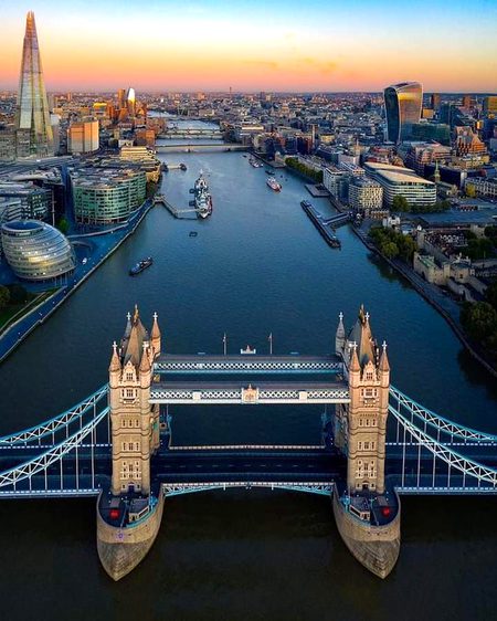 London, United Kingdom 🇬🇧