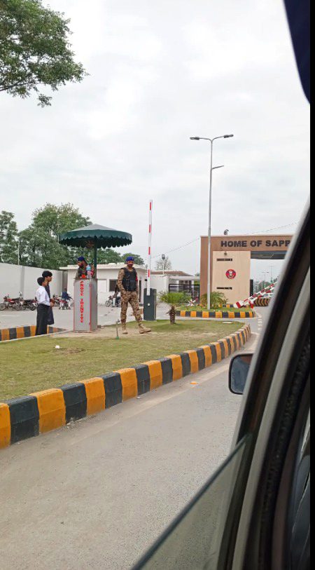 Beautiful People image