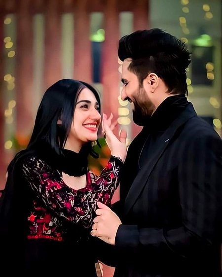 *عشق*👀
*_ادا ہے خواب ہے تماشا ہے عشق ہے_*🥲
*_ہماری آنکھ میں ایک شخص بے تحاشا ہے_*😇
>FS❤️_
