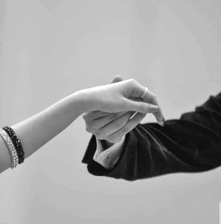 وار پھر زندگی وہ کہانی ہے کہ جہاں من چاہے کردار نہیں ملتے ❤☺