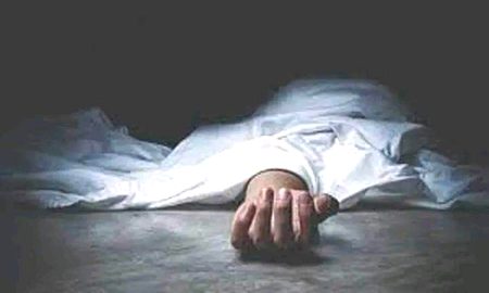 سنو تم کیسا محسوس کروں گی
جب میرا نام لے کر کہا جائے گا
إِنَّا لِلّهِ وَإِنَّـا إِلَيْهِ رَاجِعونَ
😓💔