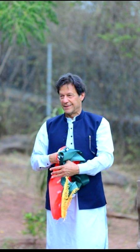 Pakistani Celebs image