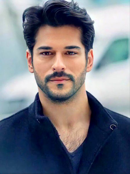 Turkish Celebs image