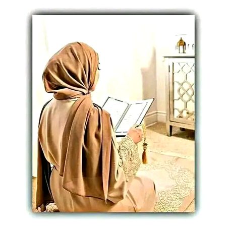 ”میری سرحد پہ پہرہ ھے ایمان کا
میرے شہروں پہ سایہ ھے قرآن کا 
🇵🇰❤️🌺🌺🌺