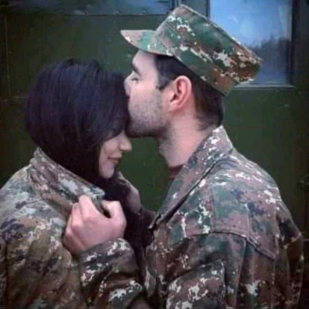 Army waly kis kis ko psnd hen?