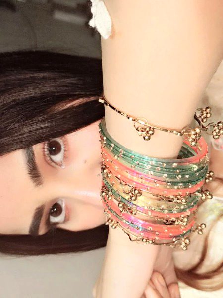 Beautiful People image