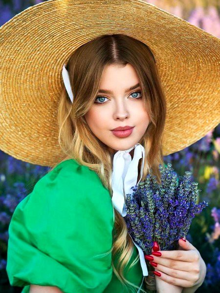 Beautiful People image