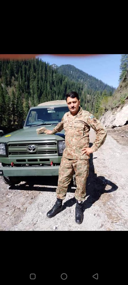 Beautiful People image