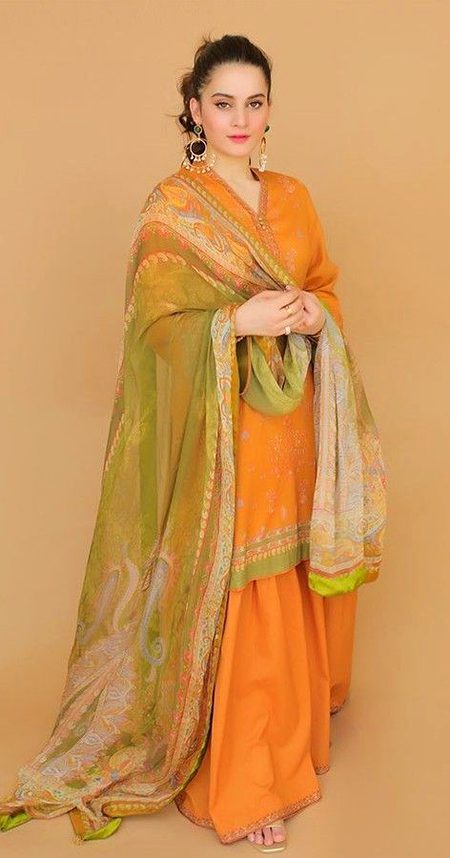 Pakistani Celebs image