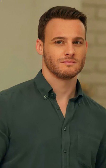 Turkish Celebs image