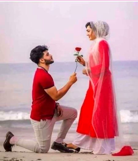 Piyer me koi dil torta ha💔💔zindagi me koi bohrusa torta ha🌷🌷🌷zindagi jeena koi gullab sa seekha jo khud toot kar 2 ❤❤dilo ko jortaa ha