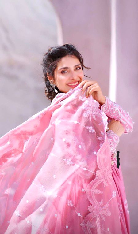 Pakistani Celebs image