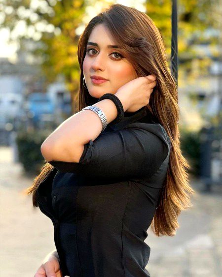 Beautiful People image