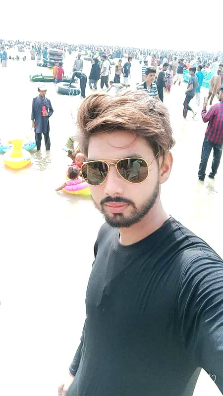 Karlee jheel Sindh Full enjoy with friends 😊👍
